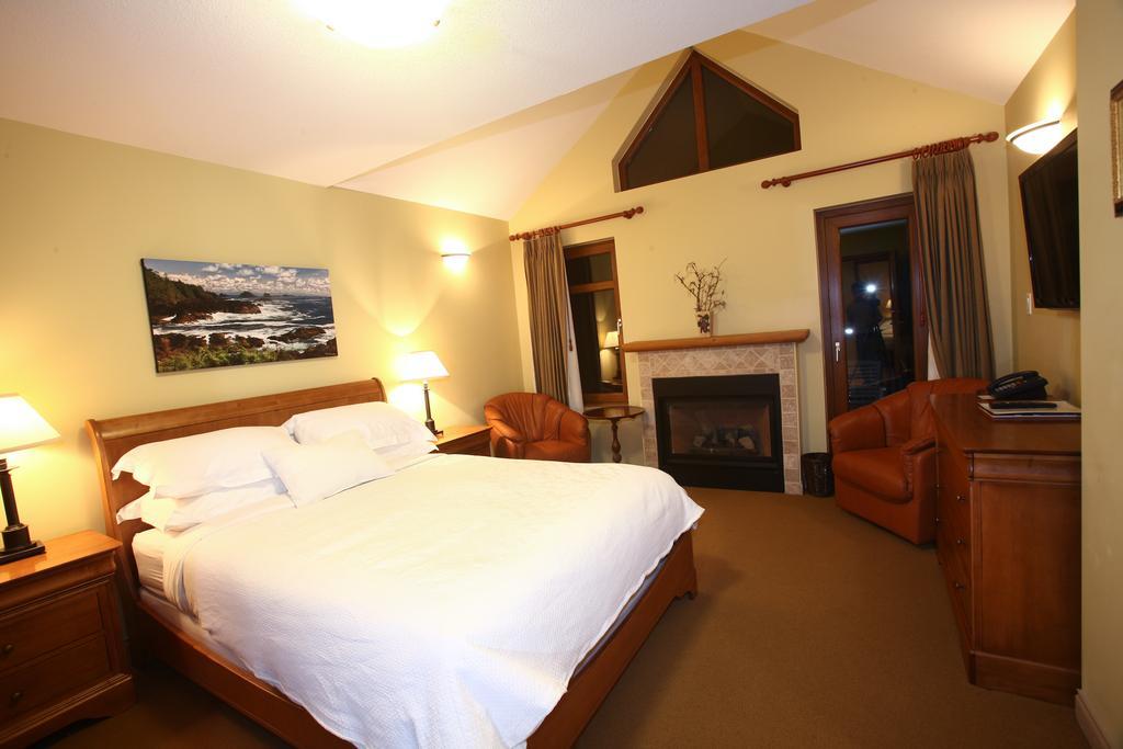 Villa Whistler Alpine Chalet Retreat & Wellness Extérieur photo
